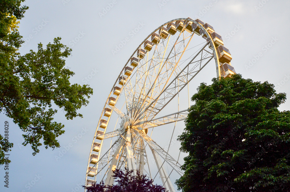Fototapeta premium Budapest Eye Ferris wheel