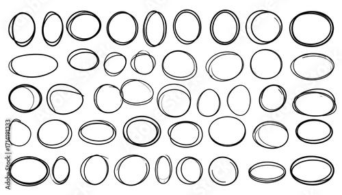 Abstract design of many circles with speckled, textured edges