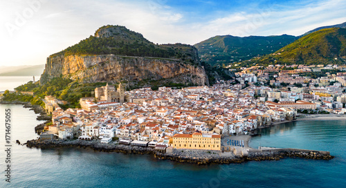 Obraz na płótnie Aerial view of Cefalu, on the Tyrrhenian coast of Sicily, Italy