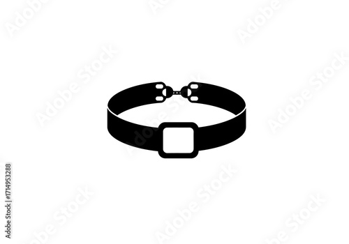 Black choker with a square decoration and a lobster clasp to close