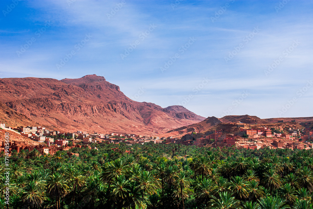Fototapeta premium Todra River valley, Tinghir, Morocco