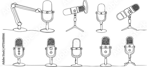 Continuous one line drawing of podcast microphone.
