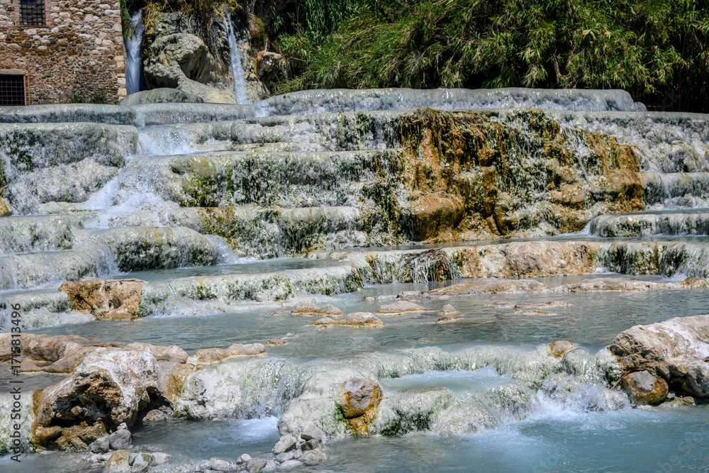 Fototapeta premium Cascate del Mulino, Saturnia, vasche termali, Grosseto, Toscana
