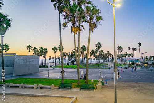 USA, California, Venice Beach, Muscle Beach, Venice skatepark - Sunset and evening on the beach, presenting the most iconic views and places around.