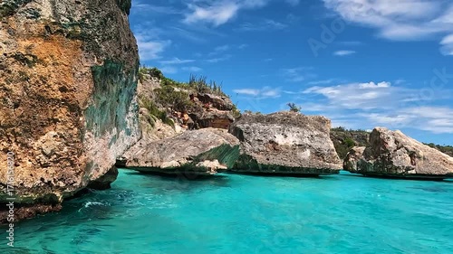 Costa camino a bahia de las aguilas Cabo rojo pedernales Republica dominica