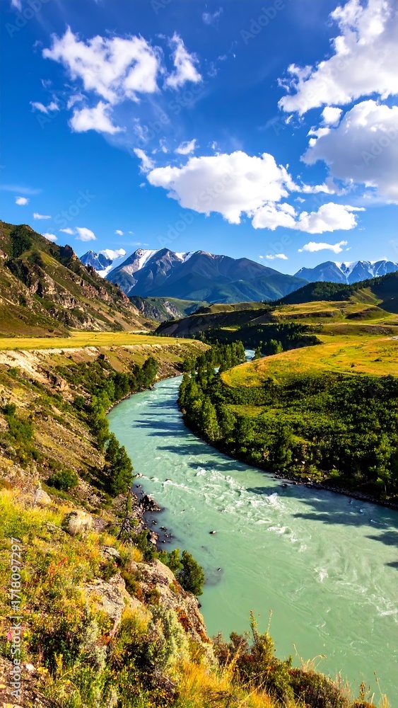 Fototapeta premium Scenic mountain river valley (2)