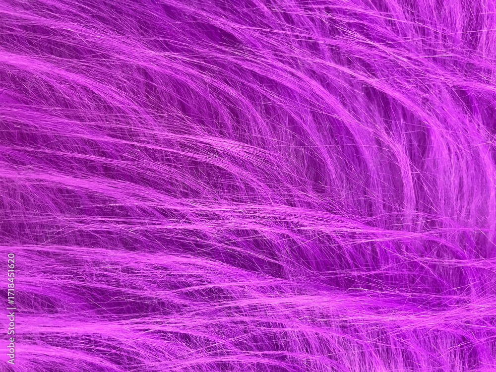 Obraz premium Close-up of vibrant purple hair or fibers, showing fine intertwined strands and rich texture, ideal for backgrounds, beauty, or abstract design concepts.
