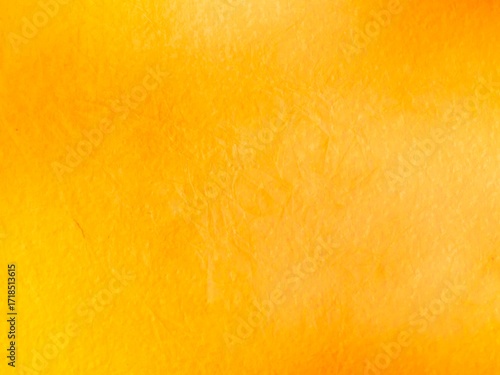 水彩紙の質感が綺麗な秋、冬に使えそうな綺麗なオレンジ色の水彩テクスチャ背景イラスト