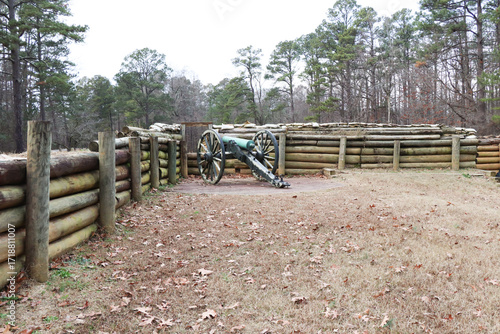 Fortification and Cannon at Petersburg National Battlefield Park