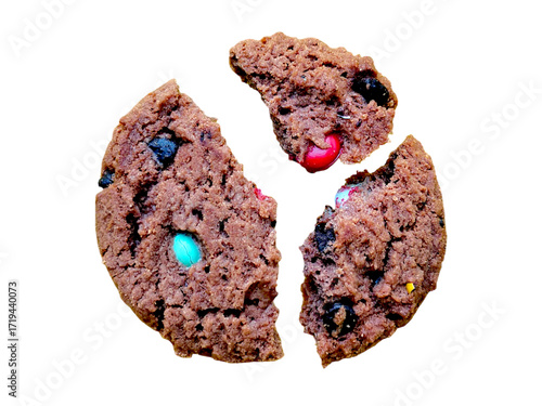 Photo of a broken chocolate cookie with colorful chocolate chips topping on a transparent background. Perfect for food design, culinary promotion, digital decoration element, and kitchen illustration
