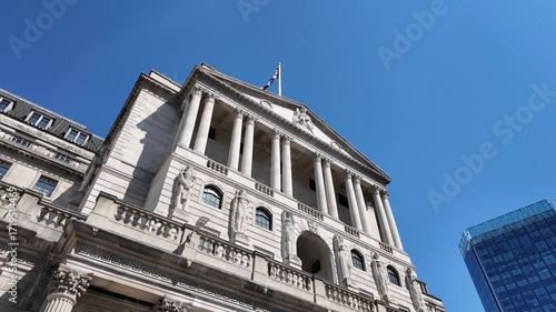 Bank of England Tracking Shot