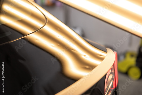 Professional Car Dent Inspection with Reflection Lamp