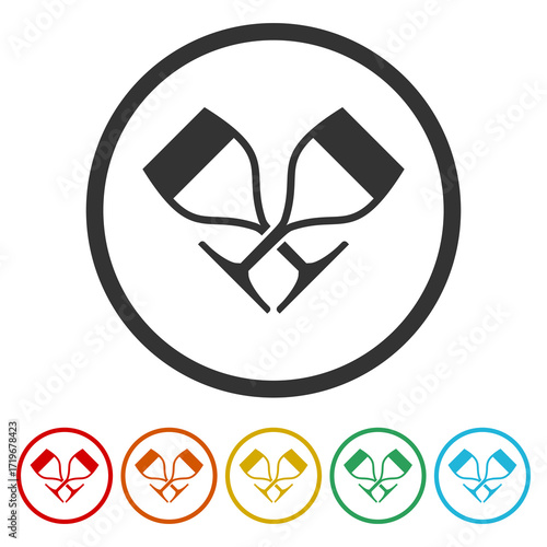 Crossed filled glasses icon. Set icons in color circle buttons