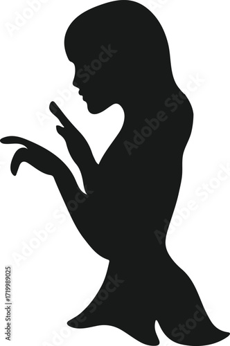 Elegant vector silhouette of a pregnant woman with a heart, symbolizing the beauty of motherhood and family love