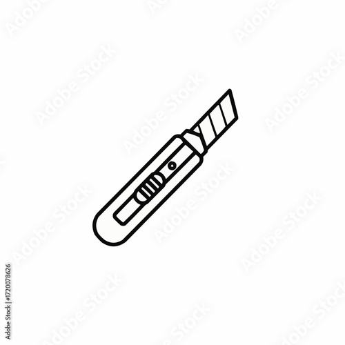 Utility knife with retractable blade in minimal design  