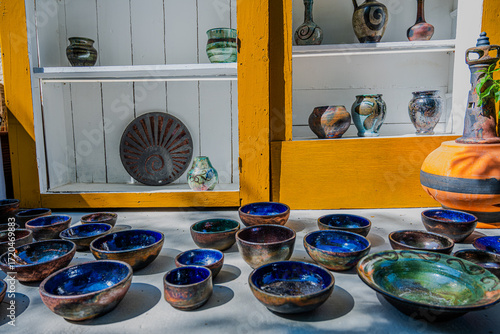 Fototapeta Naklejka Na Ścianę i Meble -  Pottery in the street market of Manoletes, samos island, greece
