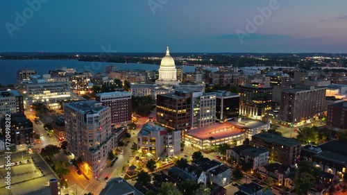 Wallpaper Mural Madison wisconsin glows at night with the capitol dome illuminated Torontodigital.ca