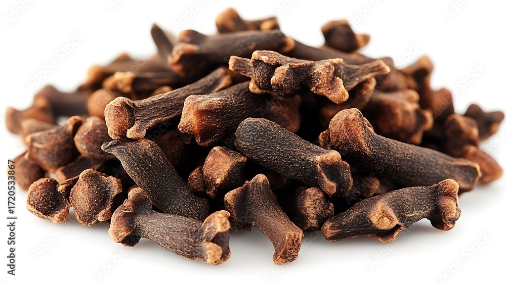 Obraz premium cloves isolated on white background