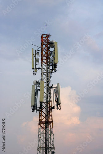 cell phone antenna tower