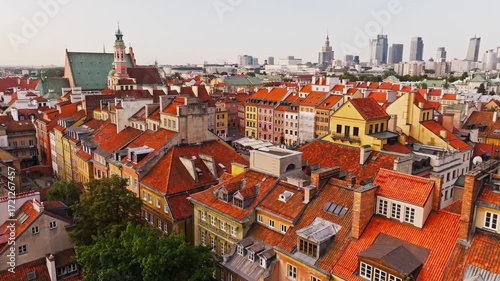 Wallpaper Mural Aerial establishing of Warsaw Old Town square evokes hybrid war tensions Torontodigital.ca