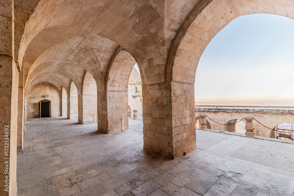Naklejka premium Archway in Kasimiye Madrasah in Mardin, Turkey