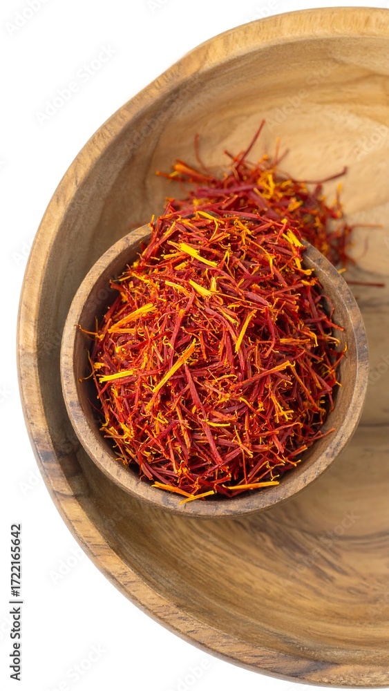 Fototapeta premium Saffron threads in wooden bowl