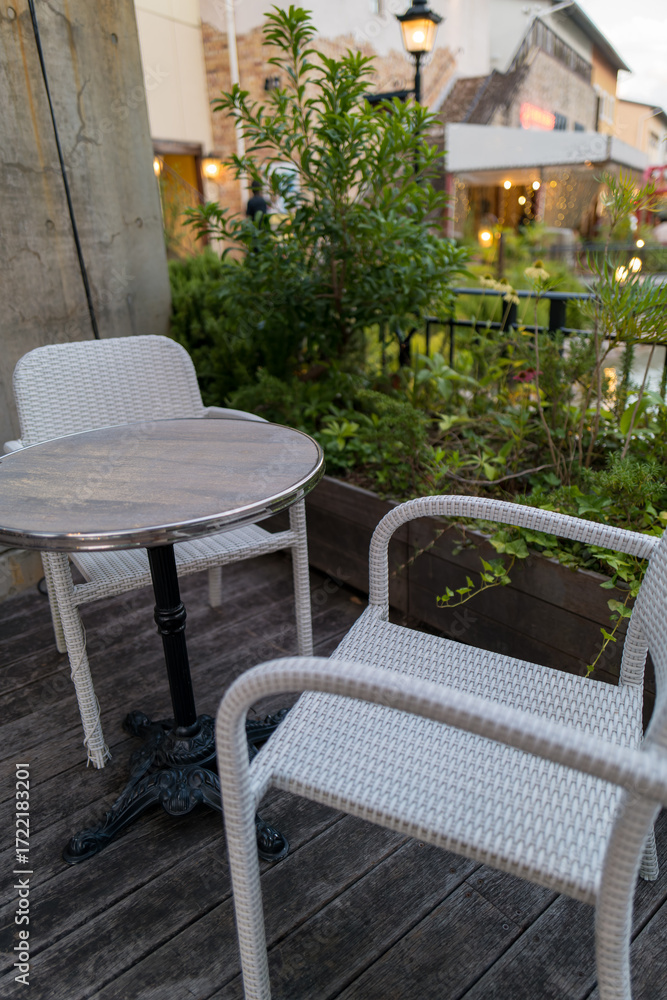 Fototapeta premium 屋外テラスの落ち着いた風景