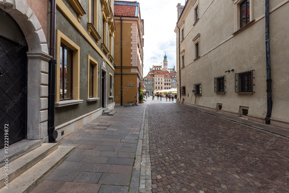 Obraz premium Warszawa, Stare Miasto, zabytkowa zabudowa stolicy Polski