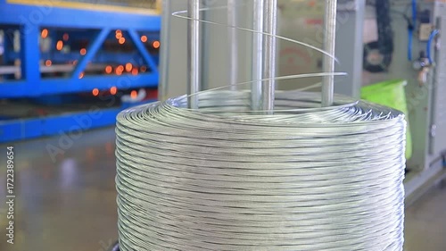 Wire mesh, storage and transportation of metal bars in metal factories, and mechanical equipment for operation