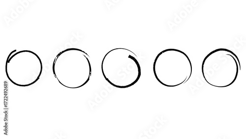 Animated black hand-drawn circular strokes, symbolizing emphasis, highlight, and selection on white background.