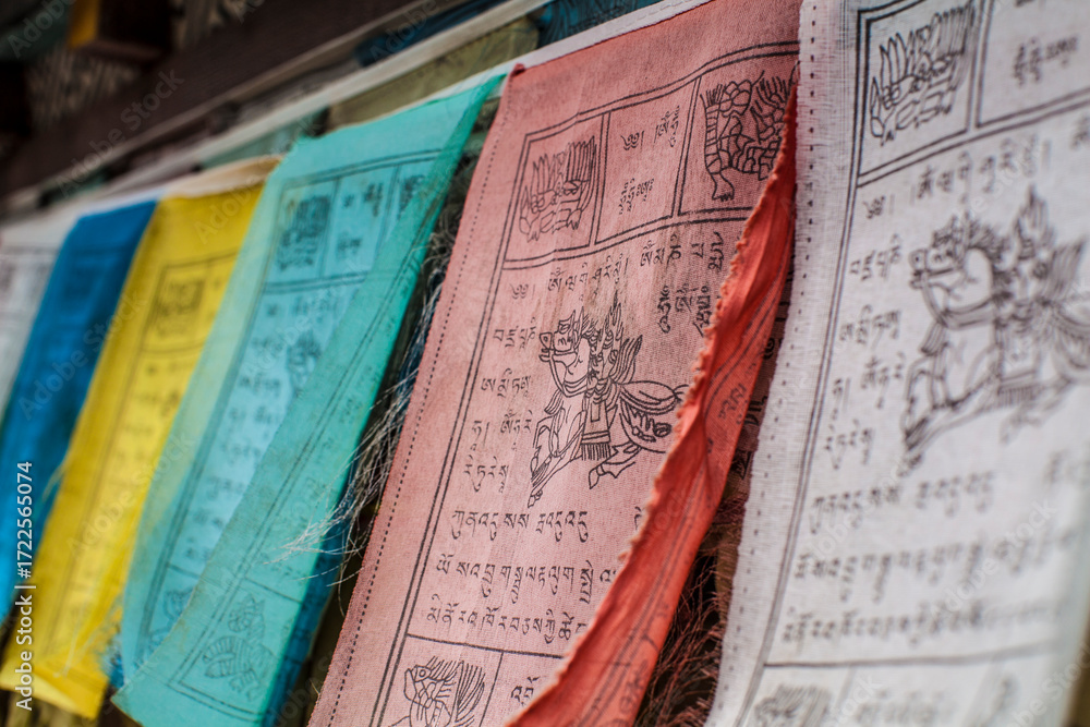 Obraz premium Scenic Outdoor Landscape With Sky And Mountains