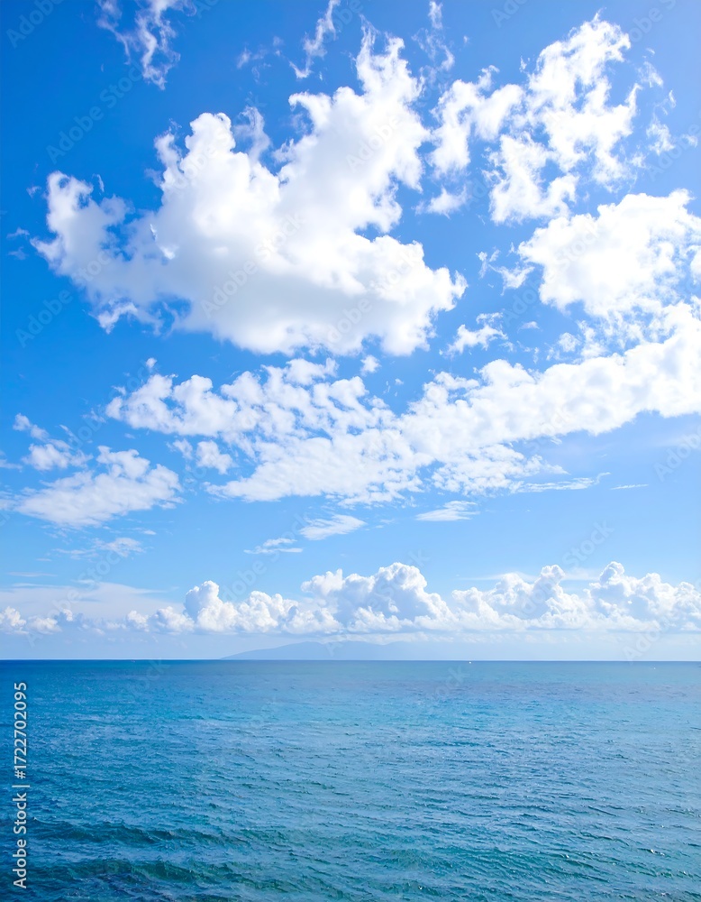 Obraz premium Azure sky meets tranquil sea
