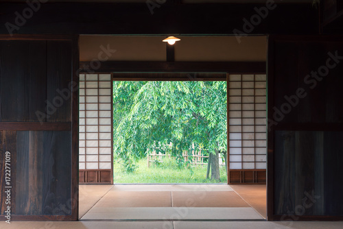 古民家の広い和室