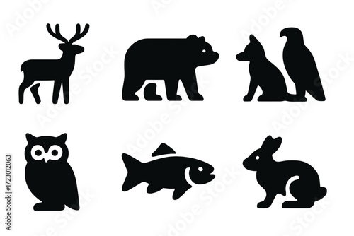 Wildlife Icon Set. Wildlife icons. Filled icon set of Wildlife icons: deer, bear, fox, eagle, owl, fish, wolf,