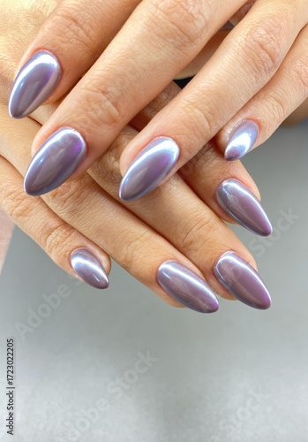  Gel polish Nail art crome, warna silver nail art simple