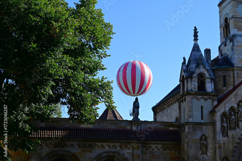 Wallpaper Mural Balloon rising above City Park in Budapest, Hungary. Torontodigital.ca