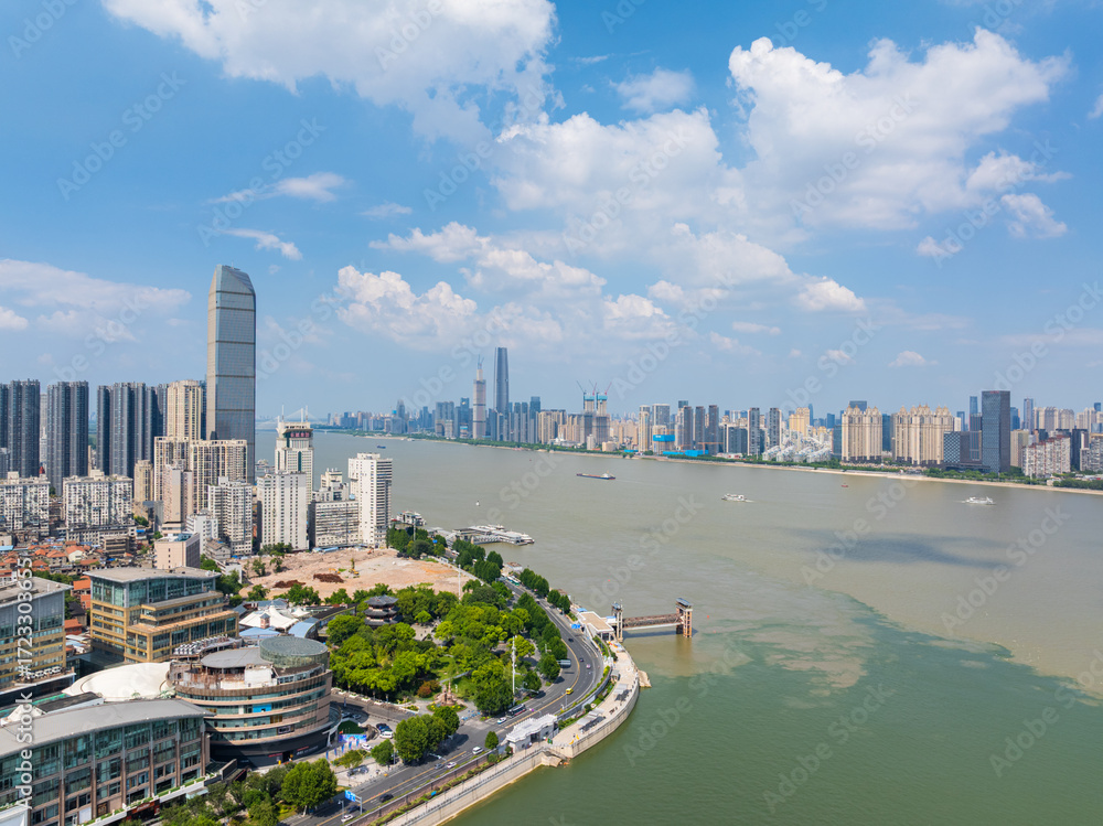 Obraz premium China, Hubei, Wuhan, summer, city, urban, scenery, sky, cloud, cumulus, sea of clouds, skyline, landmark, architecture, outdoor, aerial photography, high-rise building, skyscraper, technology, modern,