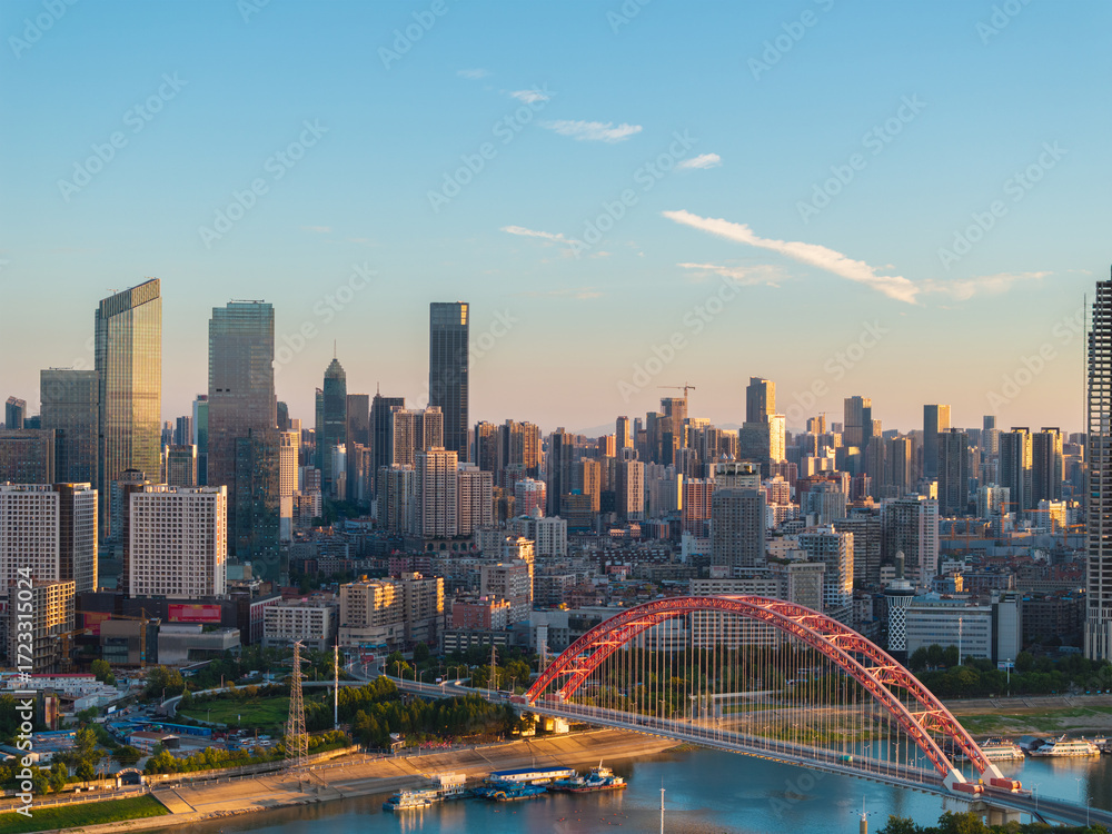 Fototapeta premium Wuhan city landmark skyline scenery
