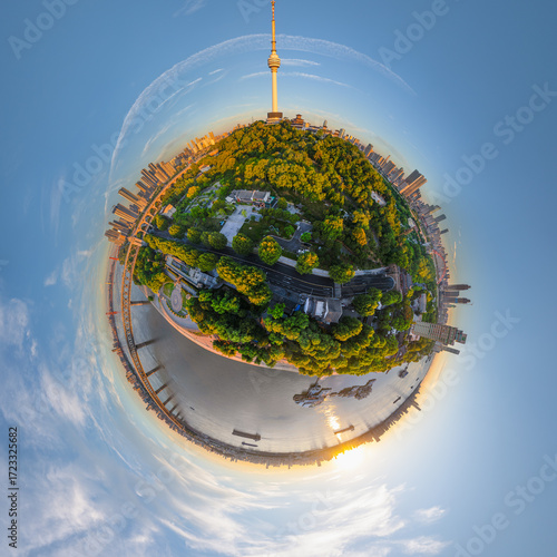 Wuhan city landmark skyline scenery