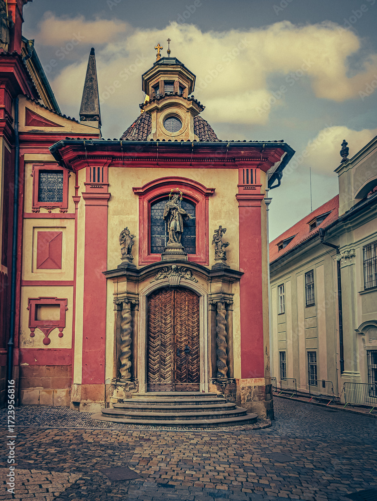 Obraz premium Beautiful view of ancient buildings and red roofs in Prague, Czech Republic