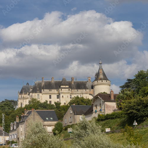 Obraz na plátně Le château de Chaumont-sur-Loire se trouve en Loir-et-Cher, sur les bords de la Loire, entre Amboise et Blois, en France