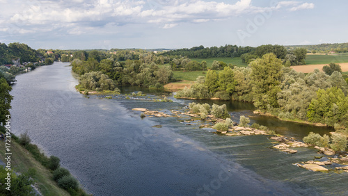 Foto Le Doubs à Rochefort-sur-Nenon dans le Jura en France