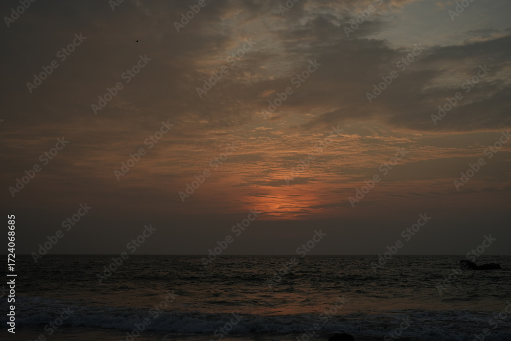 Obraz premium sunset at the beach