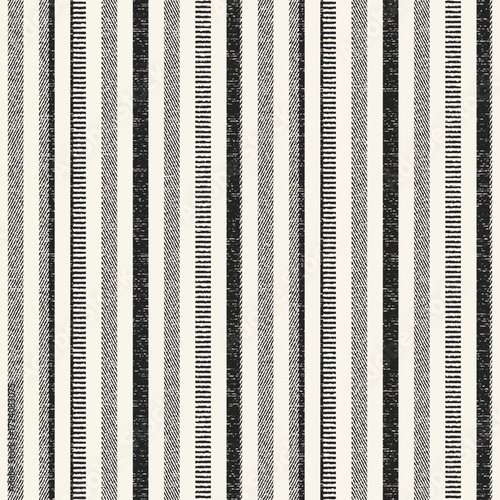 Monochrome Grain Broken Variegated Stripes Pattern