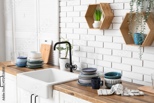 Different plates and sink o...