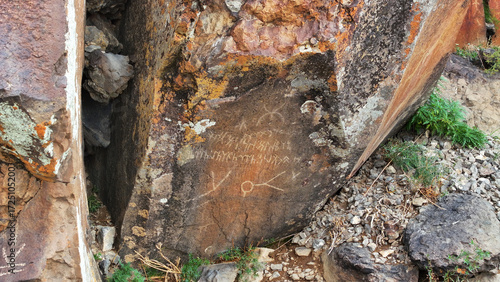 Rock paintings from the Gokturk period are found in the Bayanhongor province of Mongolia. The Gurvan Mandal rocks contain images of animals unique to the region, such as deer, camels, and sheep.
