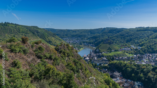 Moselregion - Deutschlands ältestes Weinbaugebiet und das größte Steillagenweinbaugebiet der Welt