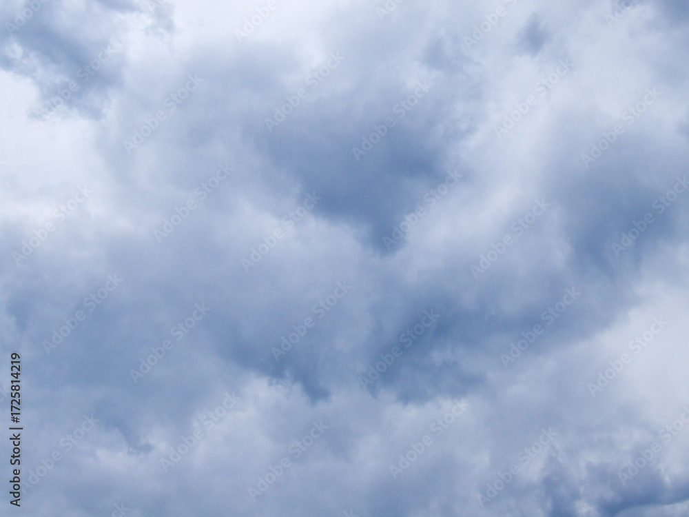 Fototapeta premium Overcast Sky with Cumulus Clouds