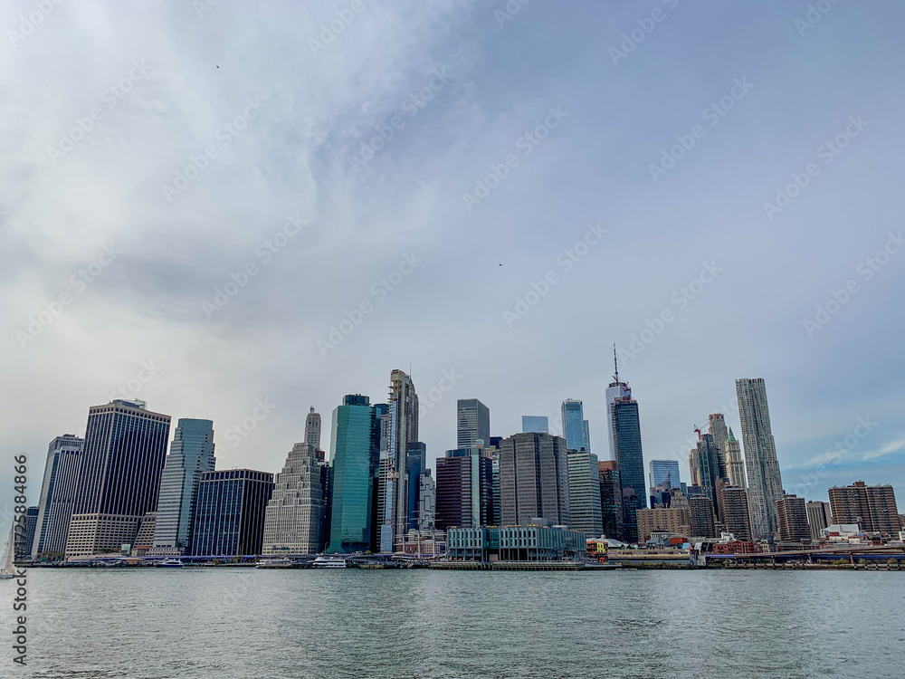 Fototapeta premium Manhattan view skyline with buildings and skyscrapers. New York skyline