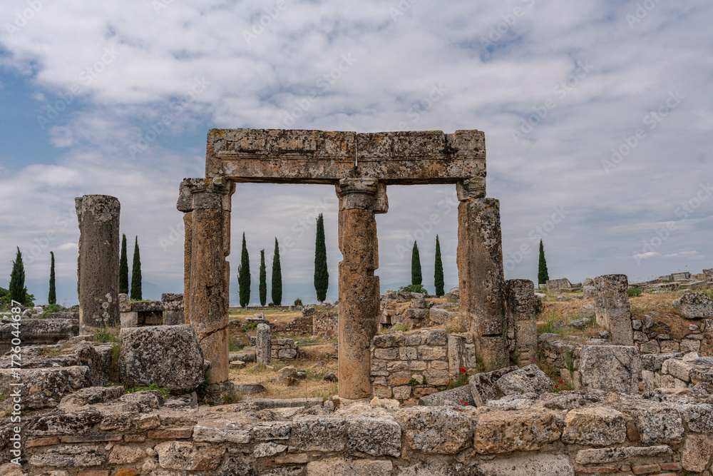 Naklejka premium Turkey - Hierapolis - Colonnaded Street - Ancient Thoroughfare
